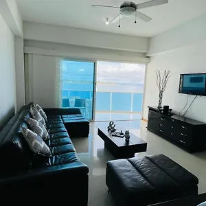 Superior Deluxe 14th Floor Poseidon , Cartagena Colombia